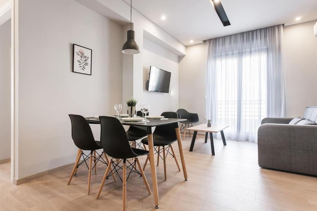 Piraeus Deluxe 2Bdr Apt - Near Metro And Port Dış mekan fotoğraf