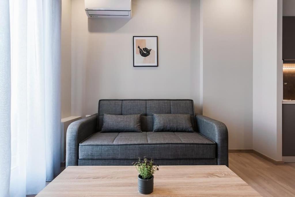 Piraeus Deluxe 2Bdr Apt - Near Metro And Port Dış mekan fotoğraf