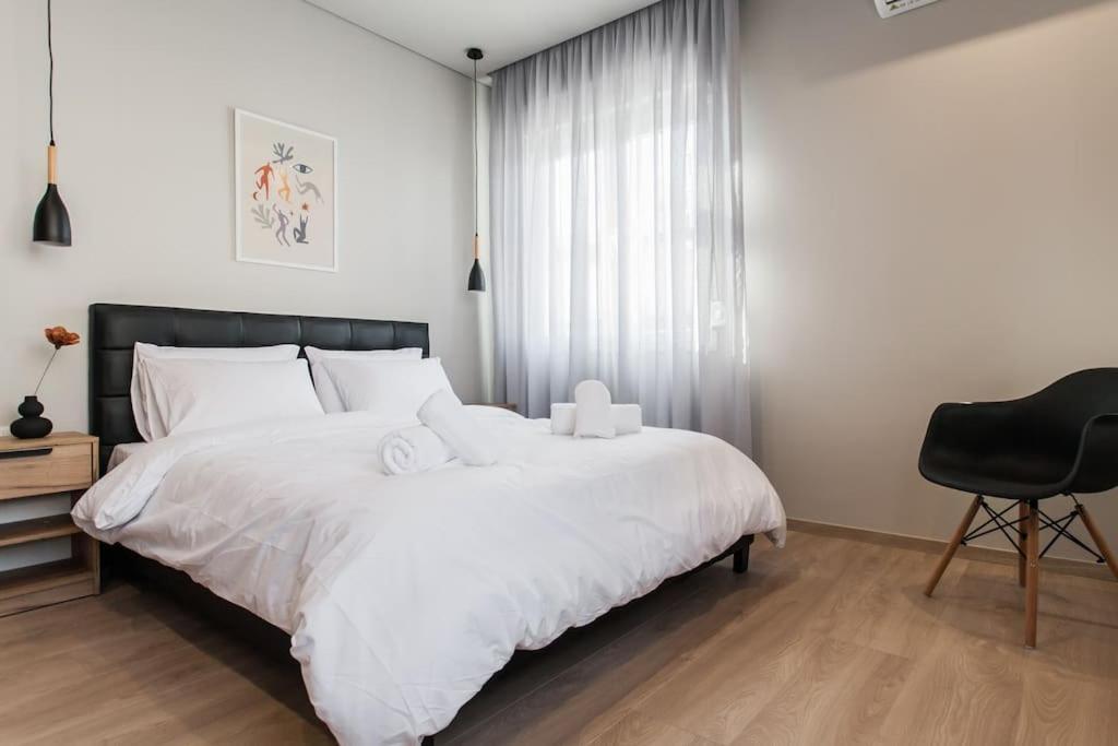 Piraeus Deluxe 2Bdr Apt - Near Metro And Port Dış mekan fotoğraf